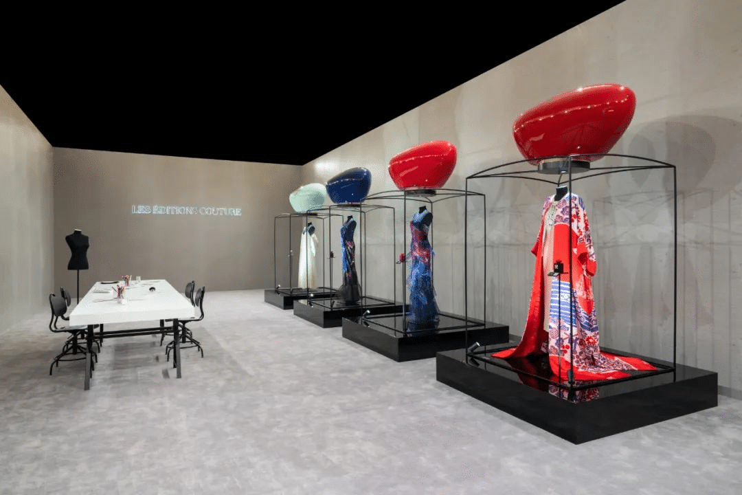 「時(shí)空浮游」阿瑪尼高定私藏香氛全球首展